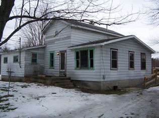 5206 N Eastman Rd, Midland, MI 48642