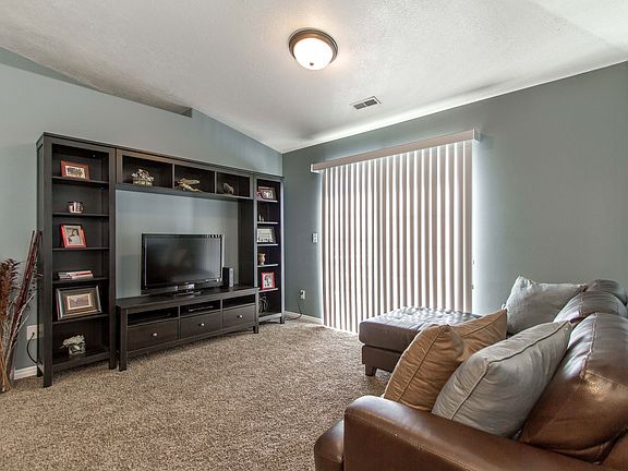 4th image of 1646 W Vivante Way Unit B11