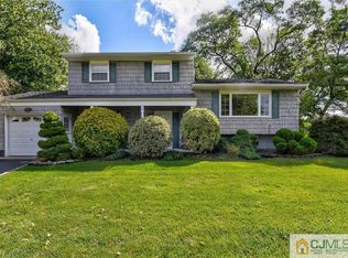236 Winding Rd, Iselin, NJ 08830