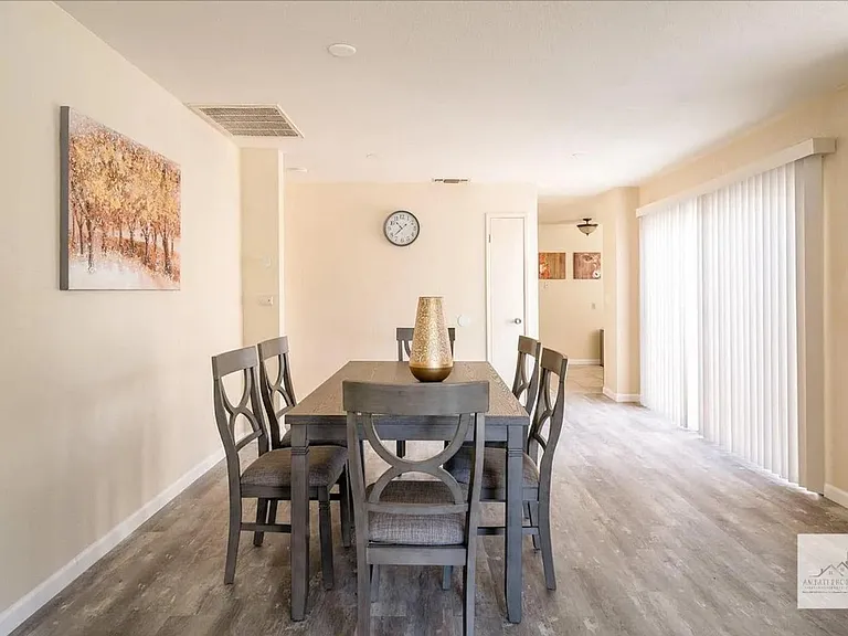 1504 Pierce Dr #102 — Photo 2