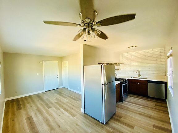 5th image of 2831 L St