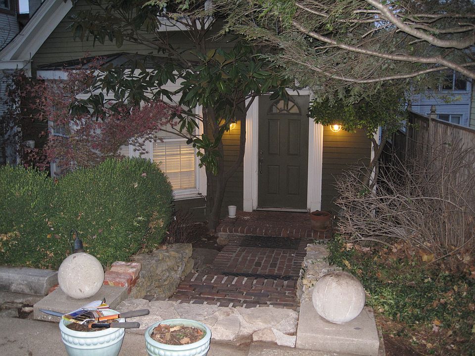 Entrance way