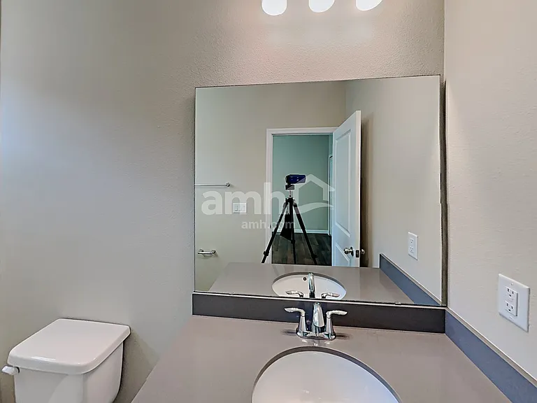 150 Hemlock Point — Photo 17