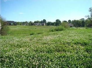 214 Woodcrest Ct, Harrison City, PA 15636