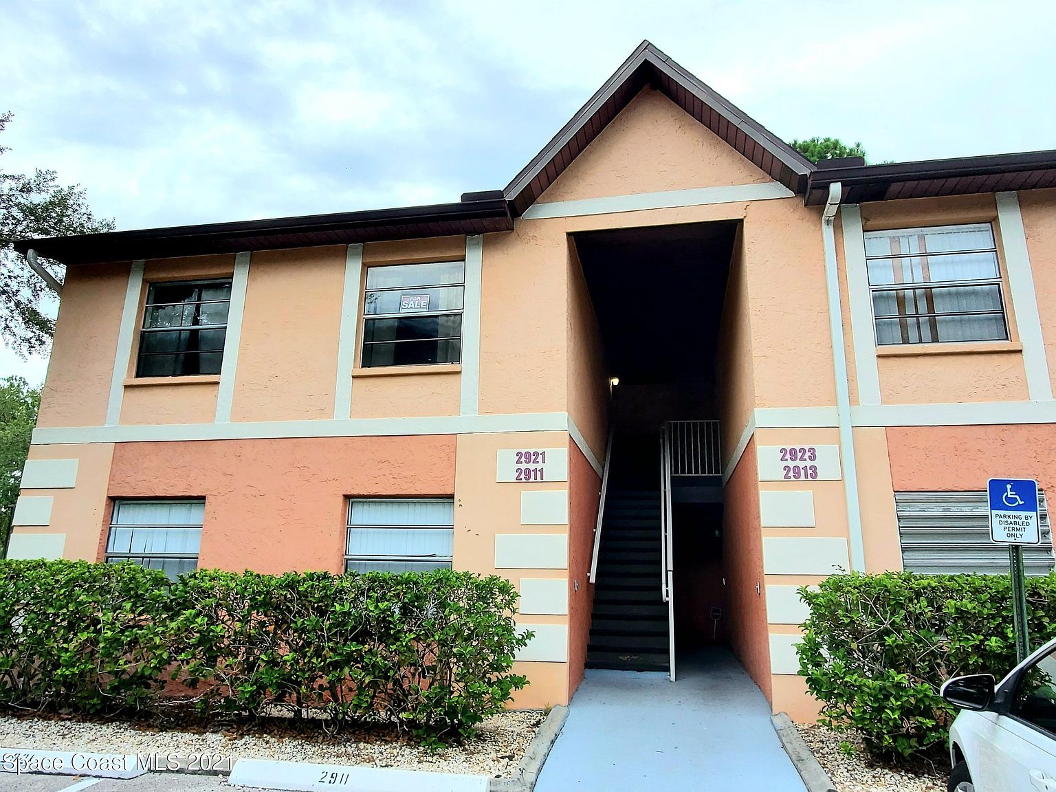 2921 Pinewood Dr Ne 16 Palm Bay Fl 32905 Mls 913074 Zillow