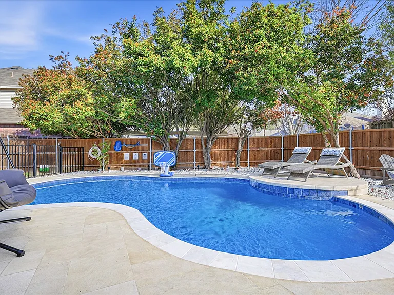 2707 Rochelle Dr — Photo 41