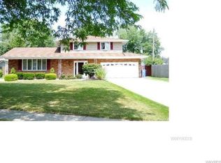 50 Maricrest Dr, Amherst, NY 14228