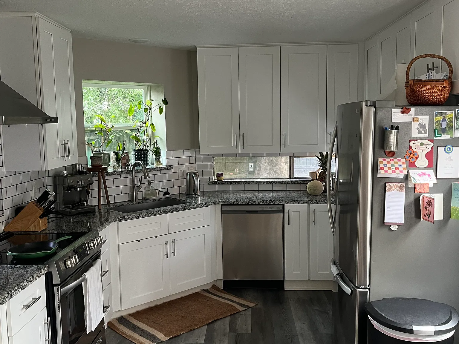 N Willow Dr, Houston — Photo 2