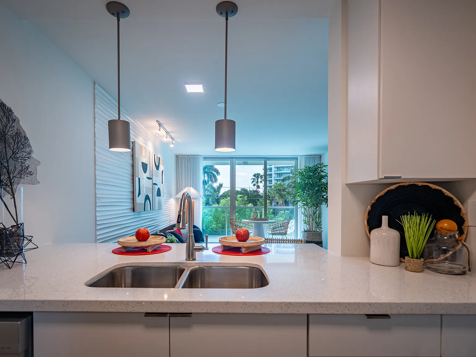 1550 Brickell Avenue — Photo 4