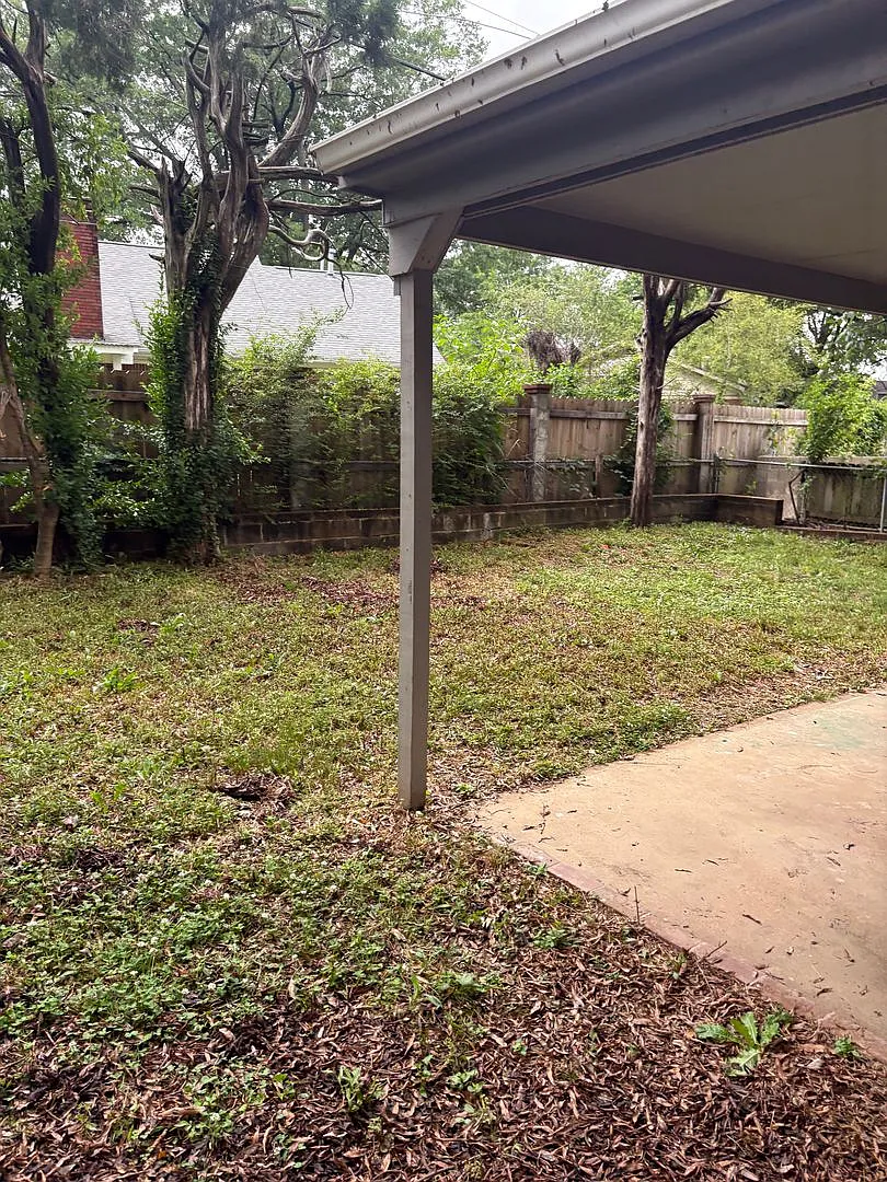Welcome to 3293 S Perkins Road! — Photo 3