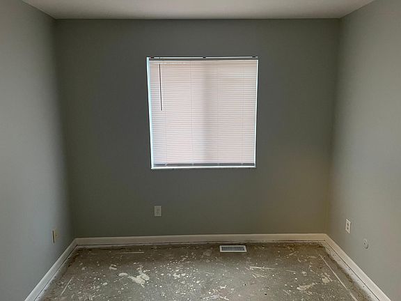 5th image of 2311 Bracken Pl