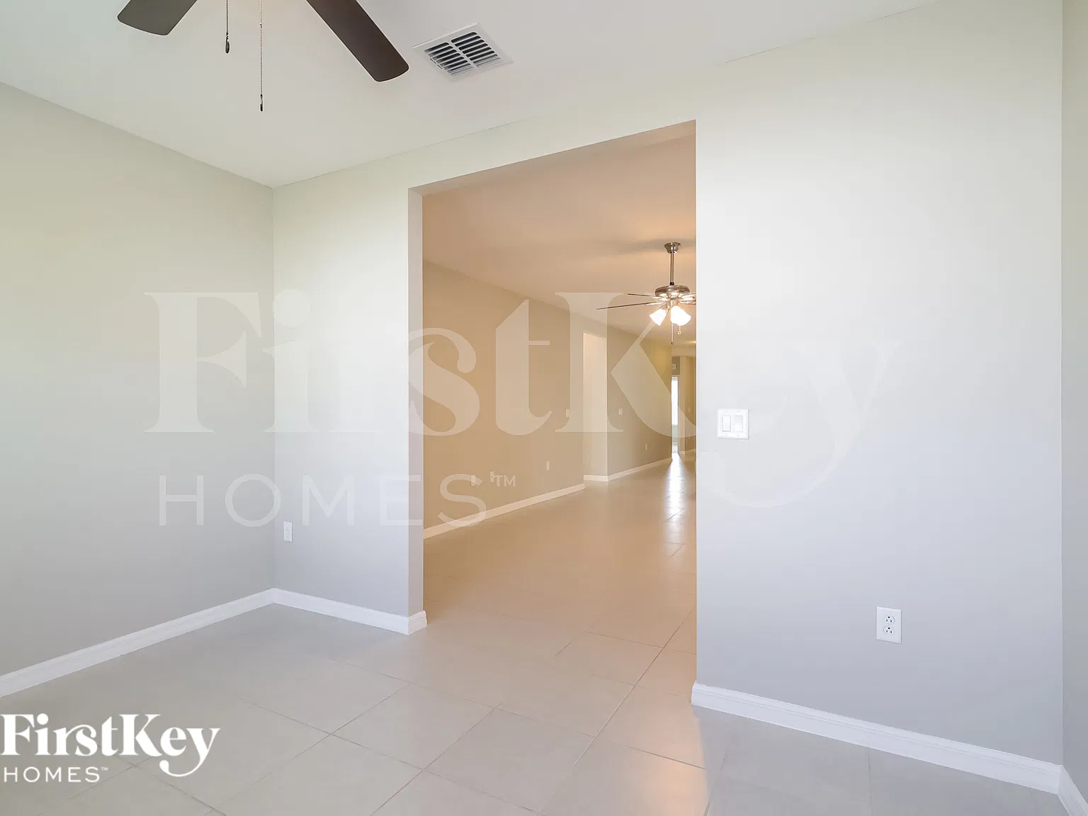 3 bed, 2.0 bath, 2014 sqft, $2,190 — Photo 4