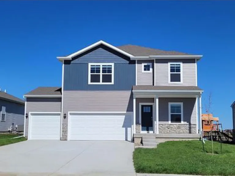 10433 Powell Ave — Photo 1