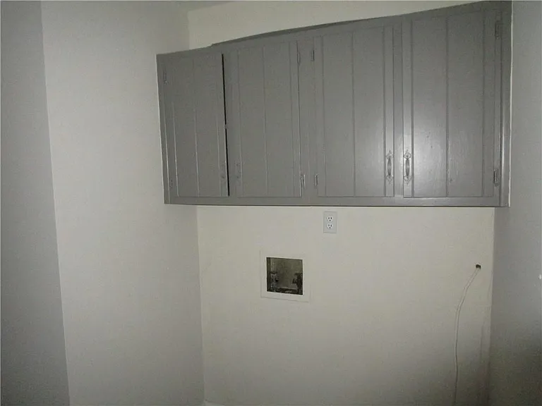 3730 Newport Dr — Photo 45