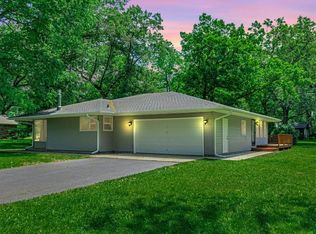4380 Jennel Dr, Rockton, IL