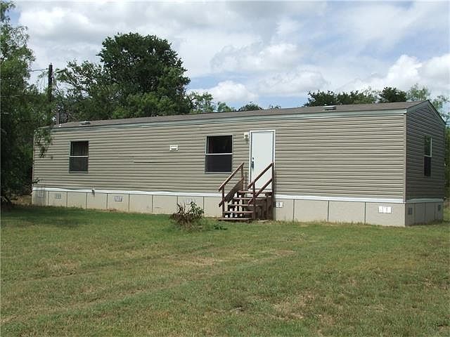 1st image of 106 Wood Hollow Dr