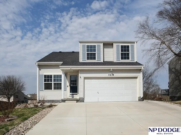 7514 N 82nd Cir, Omaha, NE 68122