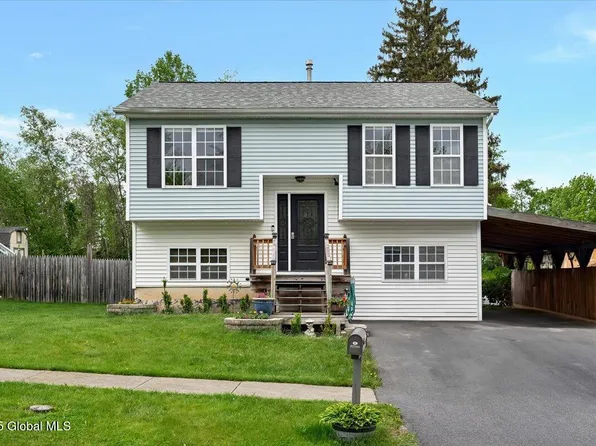 16 Morgans Run, Schuylerville, NY 12871