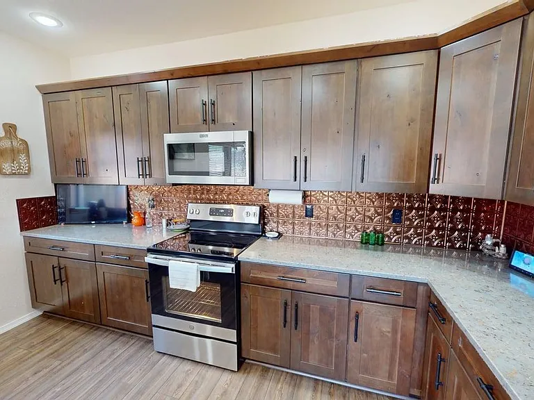 1022 Mimosa Ave — Photo 25