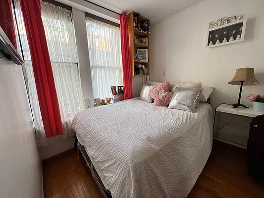 Rented by Brooklyn Dwellers Management LLC | media 14