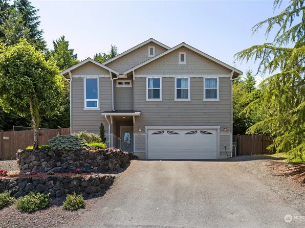 8418 NW Town Summit Place E, Silverdale, WA 98383