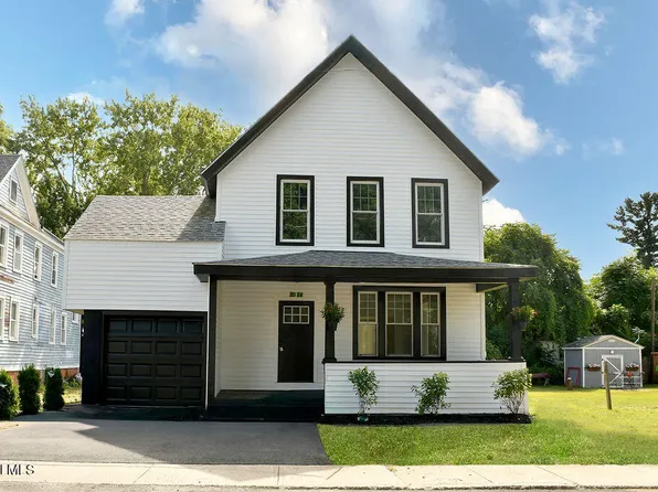 2024 8th St, Rensselaer, NY 12144