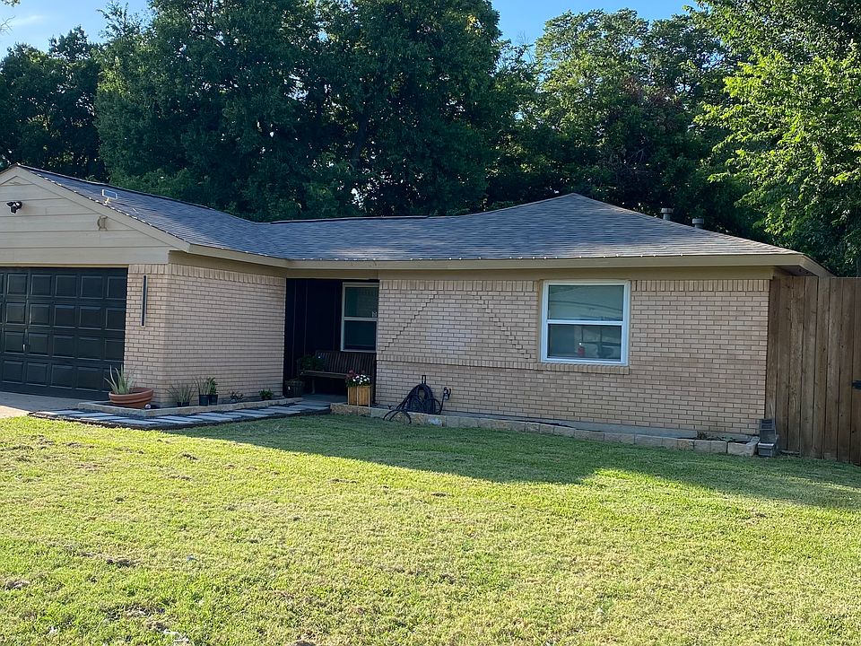 1st image of 2135 Brookshire St