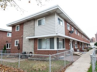 1835 W Hood Ave, Chicago, IL 60660