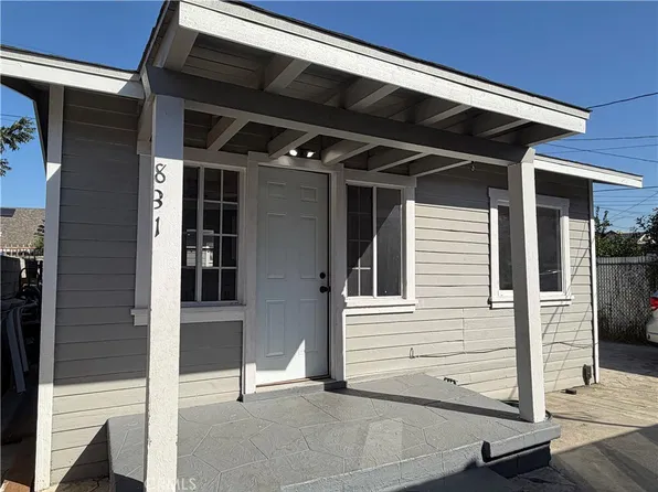 829 W 56th St, Los Angeles, CA 90037