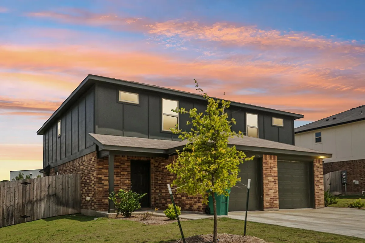 Photo 2 of 40 - The Laramie at Warriors Path - Harker Heights, TX Building Photo - The Laramie at Warriors Path