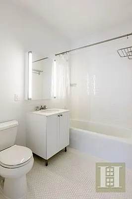 Rented by Halstead Real Estate | media 6