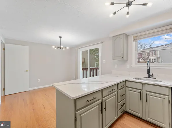 11224 Westport Dr, Bowie, MD 20720