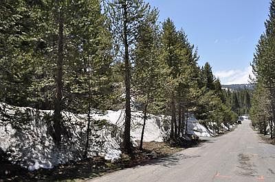 2nd image of 55547 Flintridge Dr
