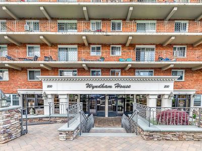 200 Atlantic Avenue #301, Lynbrook, NY, 11563