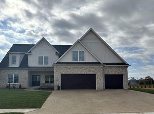 476 Westbriar Cir, Newburgh, IN 47630