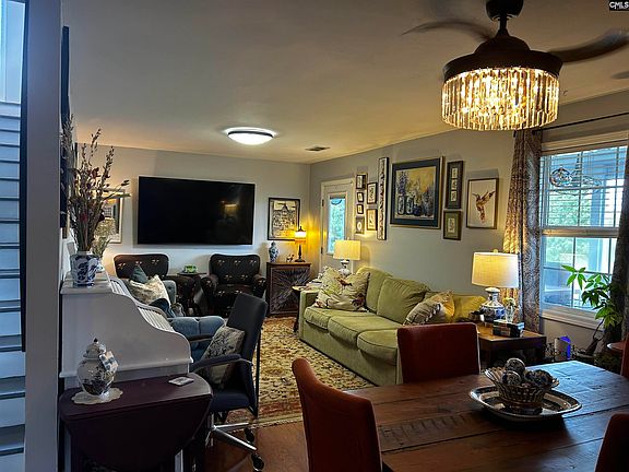 3rd image of 2327 Ridgeway Rd