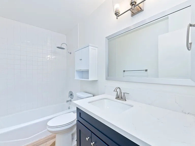3350 Harding St — Photo 6