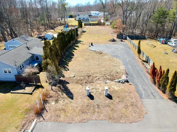 53 Washington Ave, Coxsackie, NY 12051