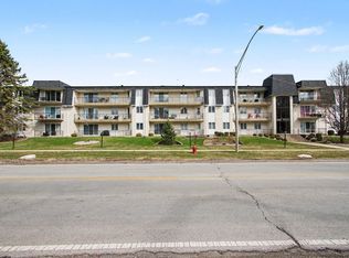 2440 186th St APT B1, Lansing, IL 60438
