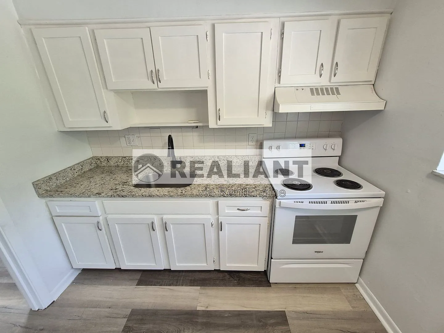 1 bed, 1.0 bath, 525 sqft, $995 — Photo 4