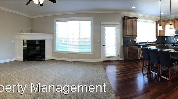 4th image of 4566 43rd St NE