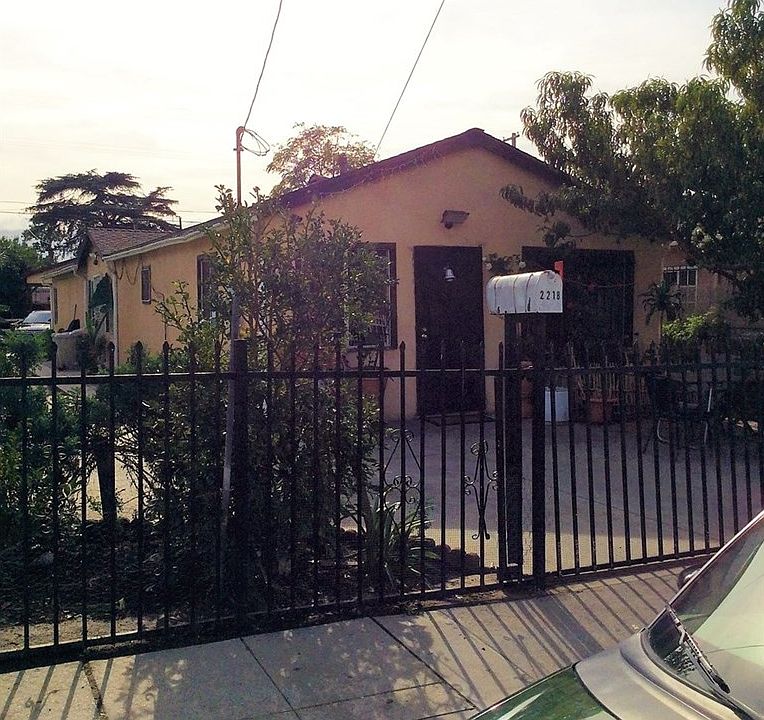 1st image of 2218 E 112th St