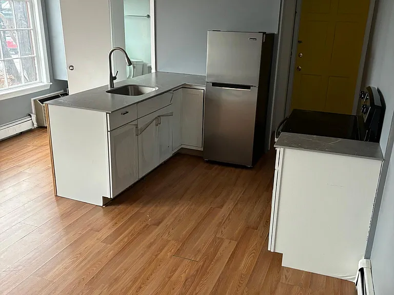 135 Southside Ave #1F — Photo 5