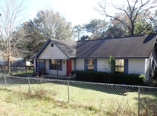2521 Sunset Dr, Crestview, FL 32536