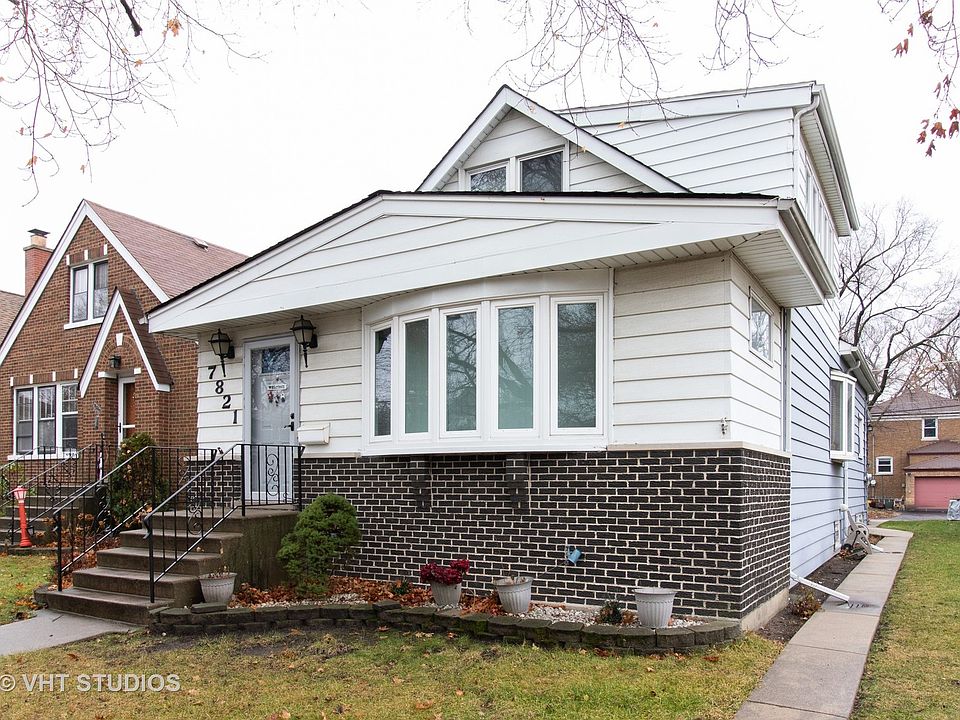 1st image of 7821 W 66th St