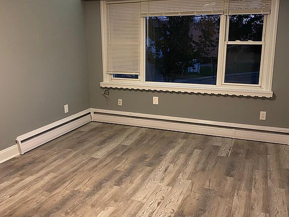 3rd image of 42 Haviland St #1