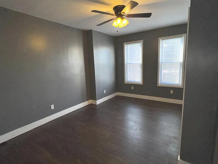 5108 Race St — Photo 11