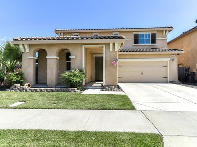 566 Homestead Ave, Lathrop, CA, 95330
