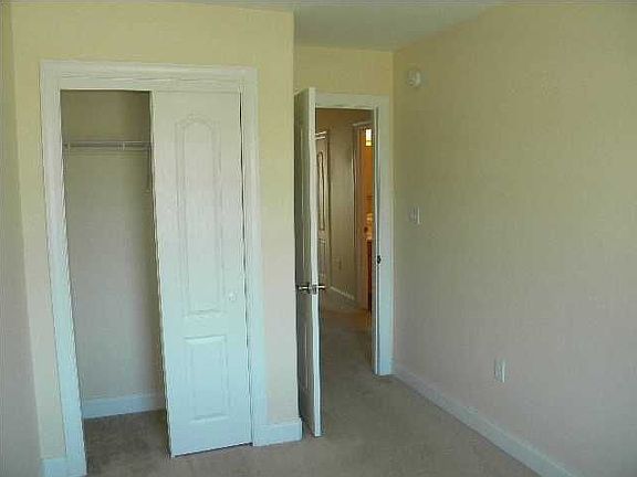 3rd image of 303 Mattie M Kelly Blvd