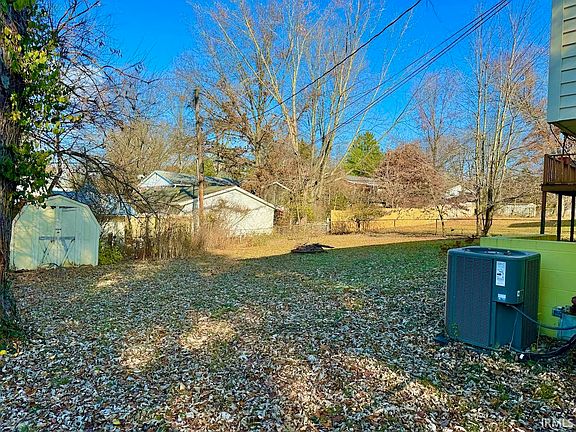 4th image of 4227 E Cambridge Dr #1